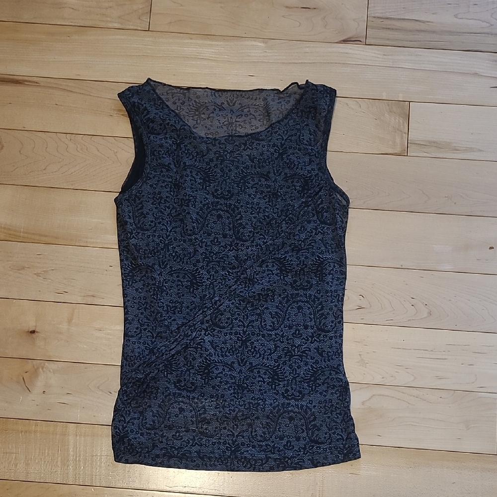 Sandwich Women's Size XS Elegant Sleeveless Top With A Black Camisole Underneath